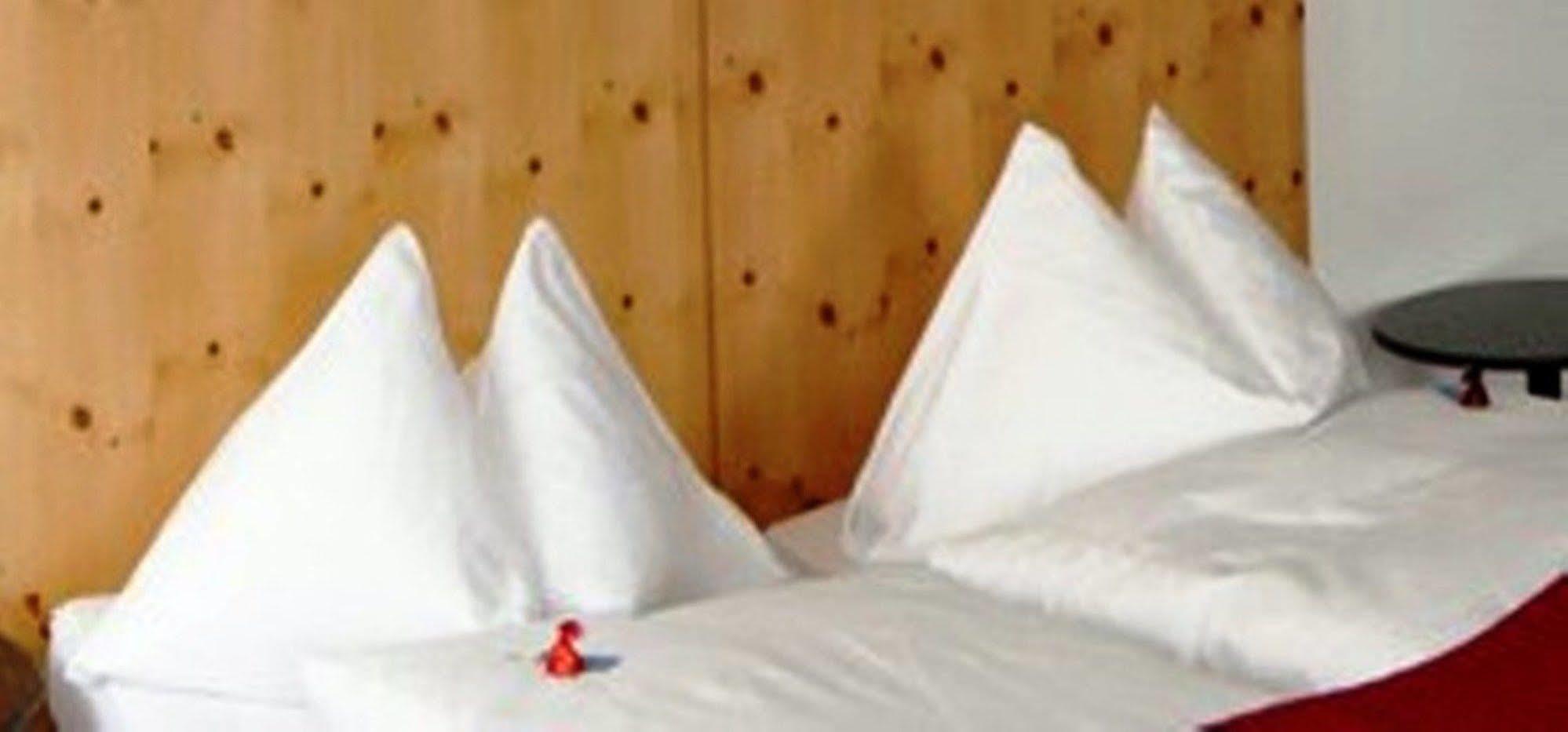 The Excelsior Ostfluegel Hotel Ароса Екстериор снимка