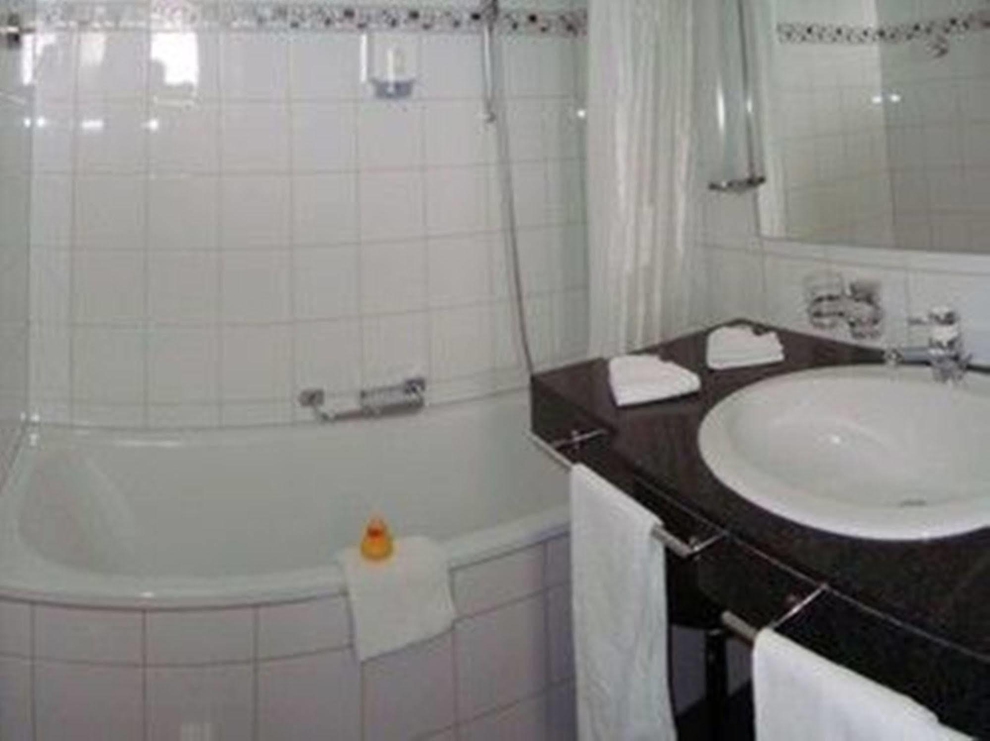 The Excelsior Ostfluegel Hotel Ароса Екстериор снимка