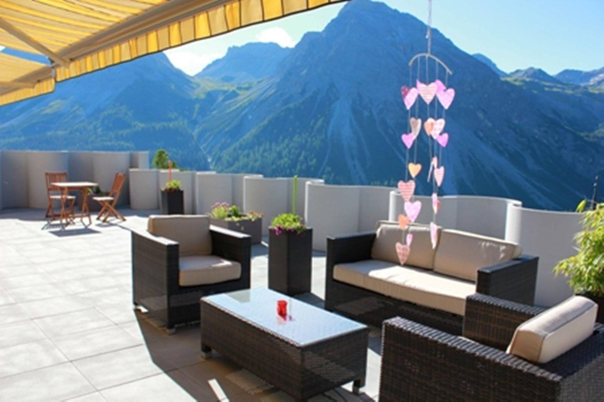 The Excelsior Ostfluegel Hotel Ароса Екстериор снимка